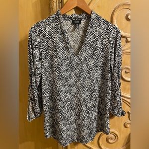 Jones New York Black and White Blouse
